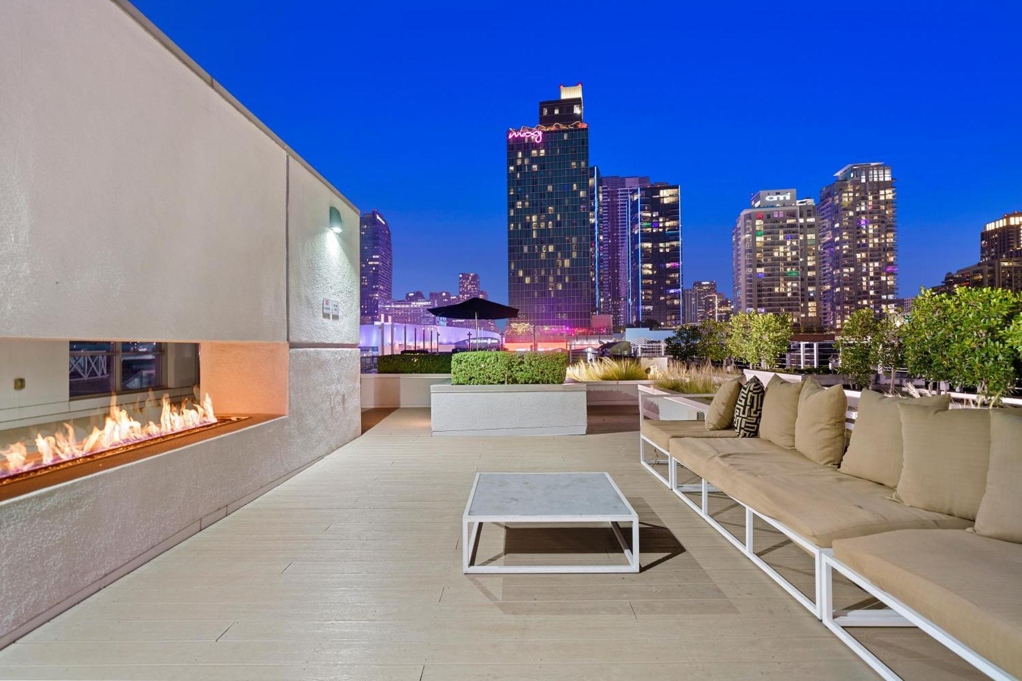 洛杉矶Dtla Escape Skyline Views With Luxury Amenities公寓 外观 照片